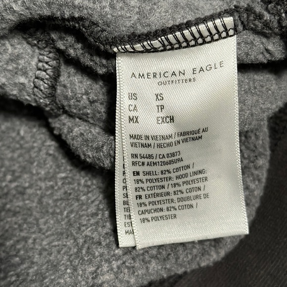Disney X American Eagle Sweater - Picture 9 of 9